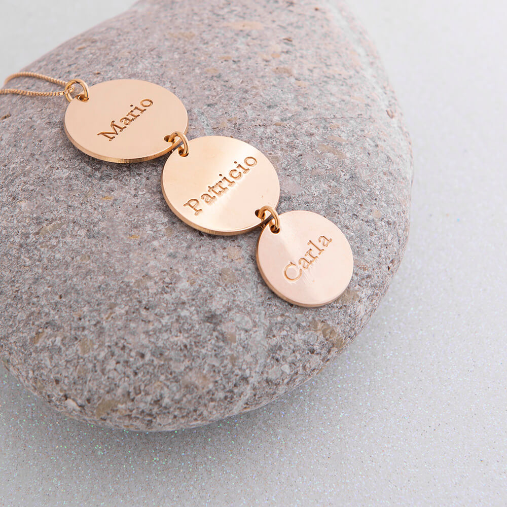 Vertical Disc Necklace lifestyle